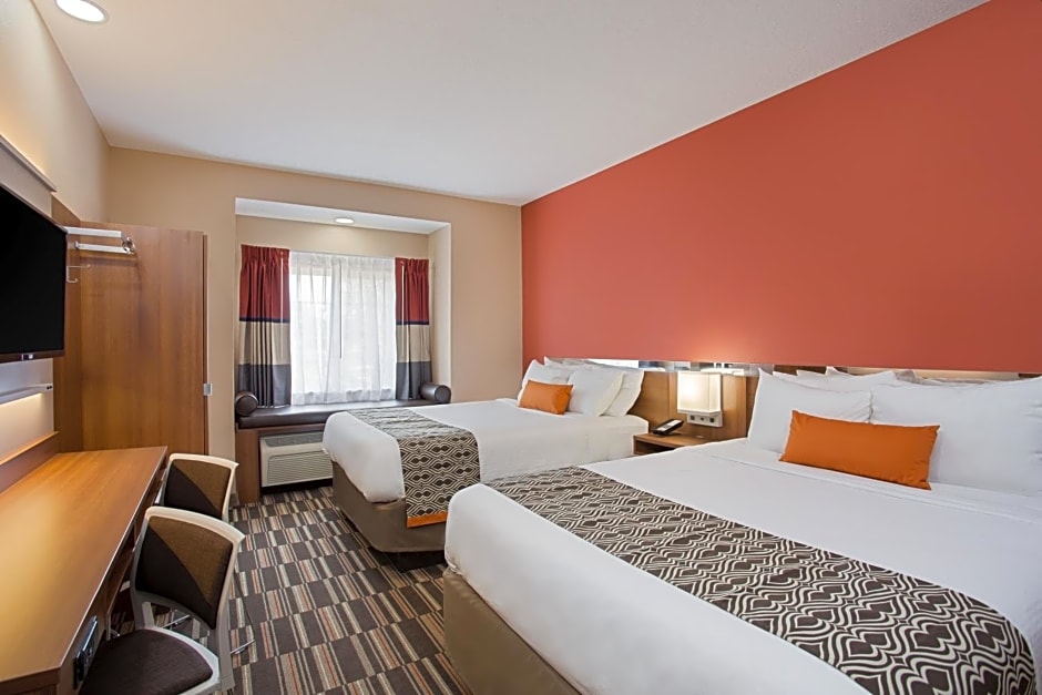 Microtel Inn & Suites by Wyndham Walterboro