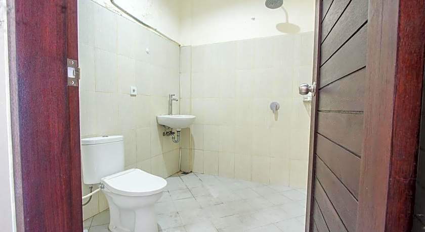 Azalea Homestay & Villa