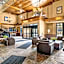 Glacier Mountaineer Lodge