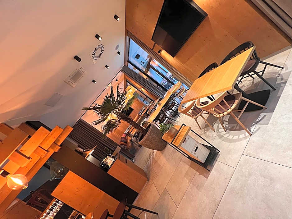 Na Vasi restavracija in prenočišča