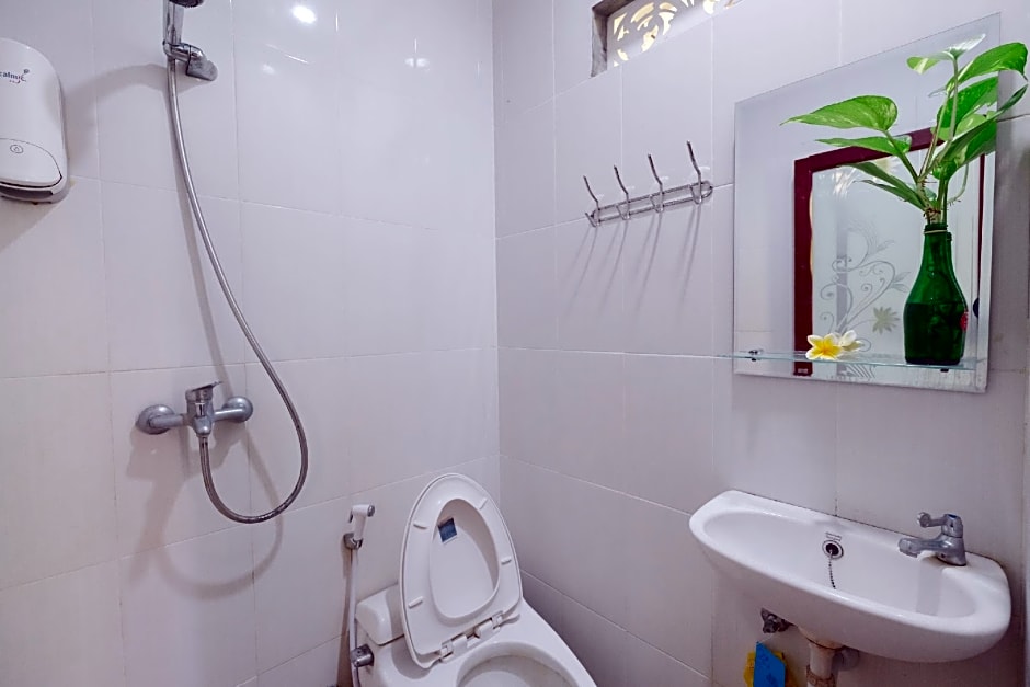 D'Tamblingan Guest House @ Taman Griya Jimbaran RedPartner ( Minimum Stay 30 Nights )