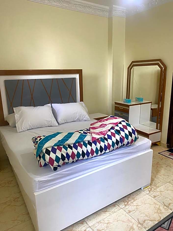 Sunrise shiny Nubian Guest House