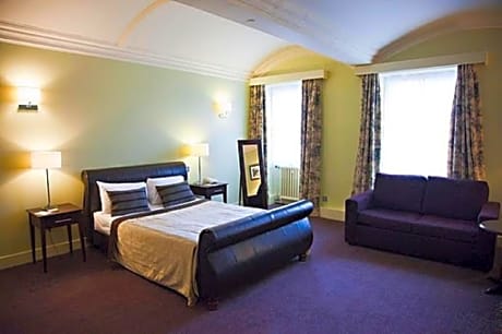 Suite-1 Double Bed, Non-Smoking