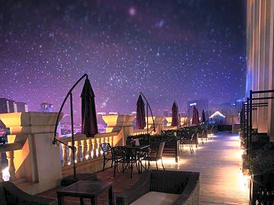 Ningbo Nantang Old Street Poning Hotel