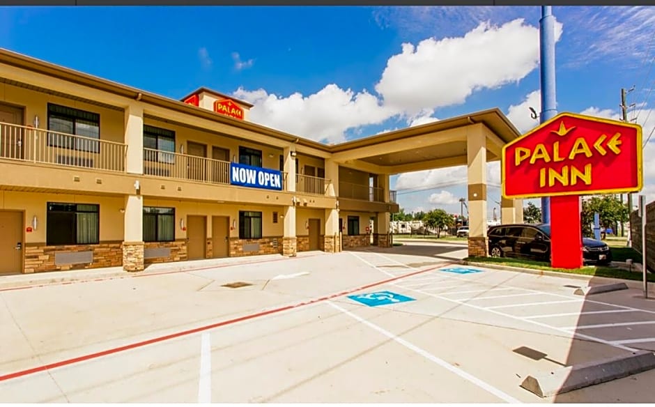Palace Inn