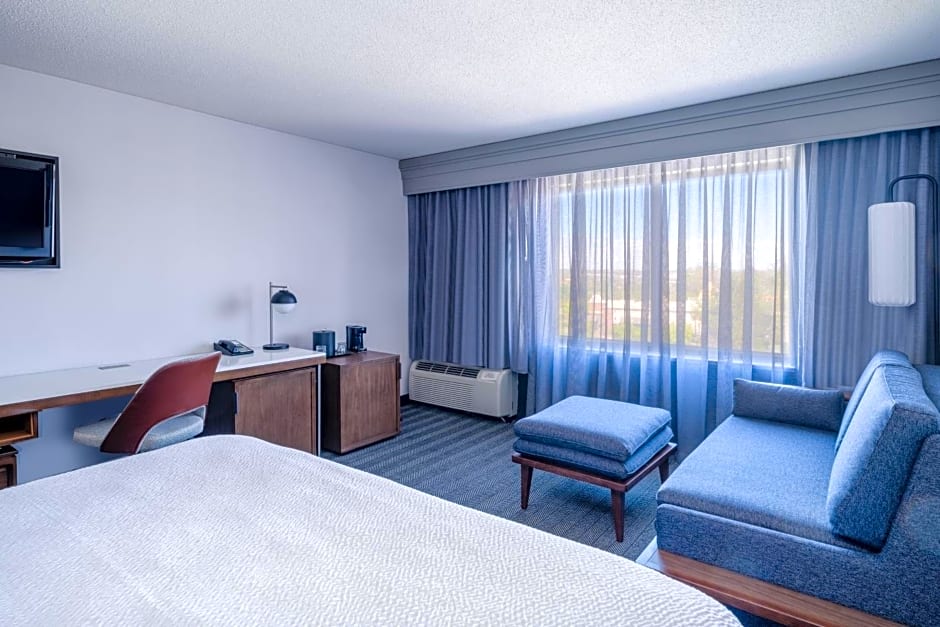 Courtyard by Marriott Colorado Springs South