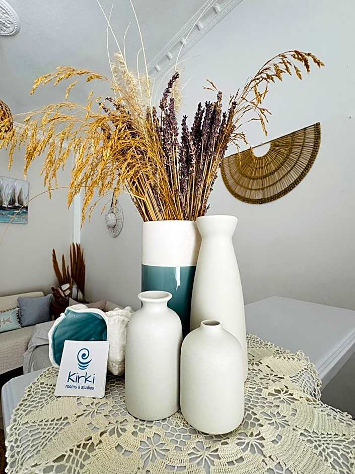 Kirki Rooms by the sea