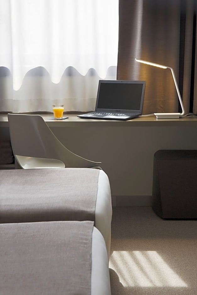 City Hotel & Suites Foligno