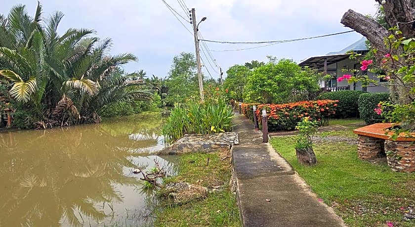 Ruentonnum Amphawa
