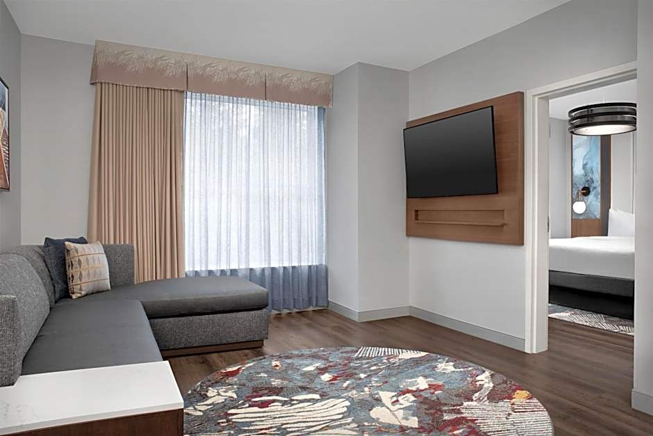 Embassy Suites By Hilton Birmingham / Hoover