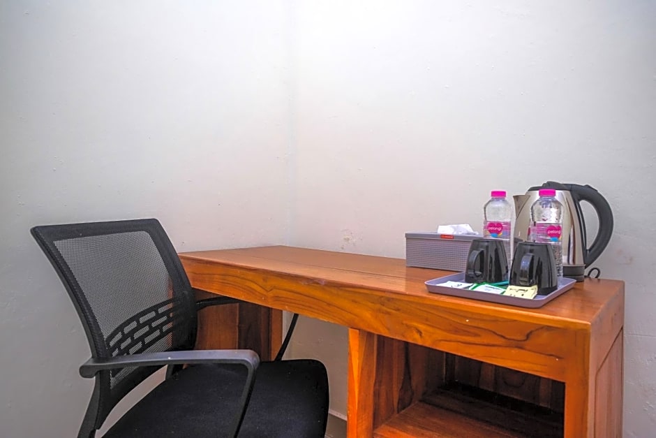 Urbanview Syariah Kadarman Home Laweyan by RedDoorz