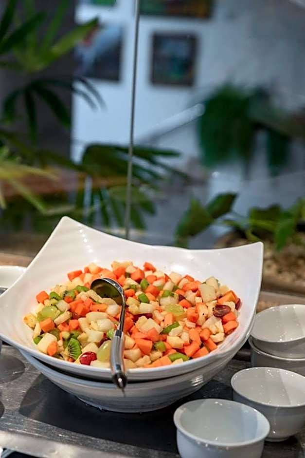 Golden Tulip Goiania Address