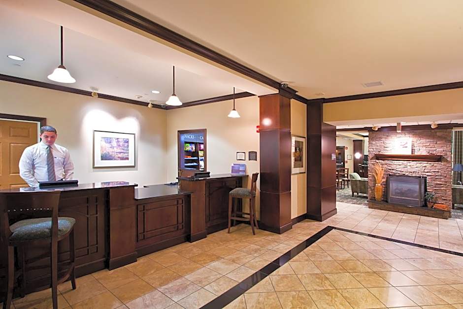 Staybridge Suites Lansing-Okemos By IHG