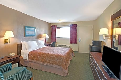 One Double Bed - Smoking