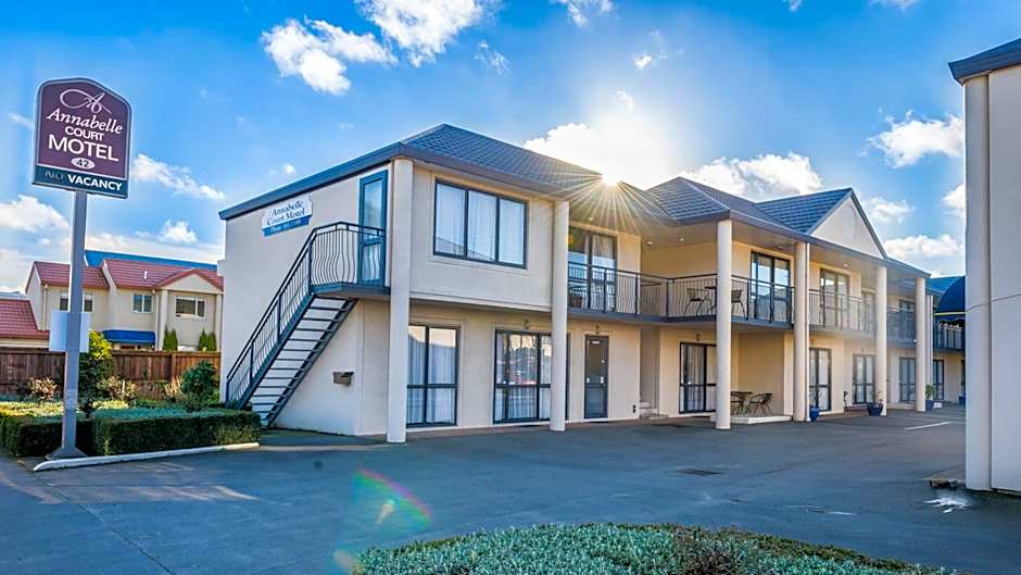 Annabelle Court Motel