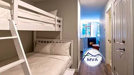 Alpenglow Lodge Family Studio with Murphy Bed by MVA