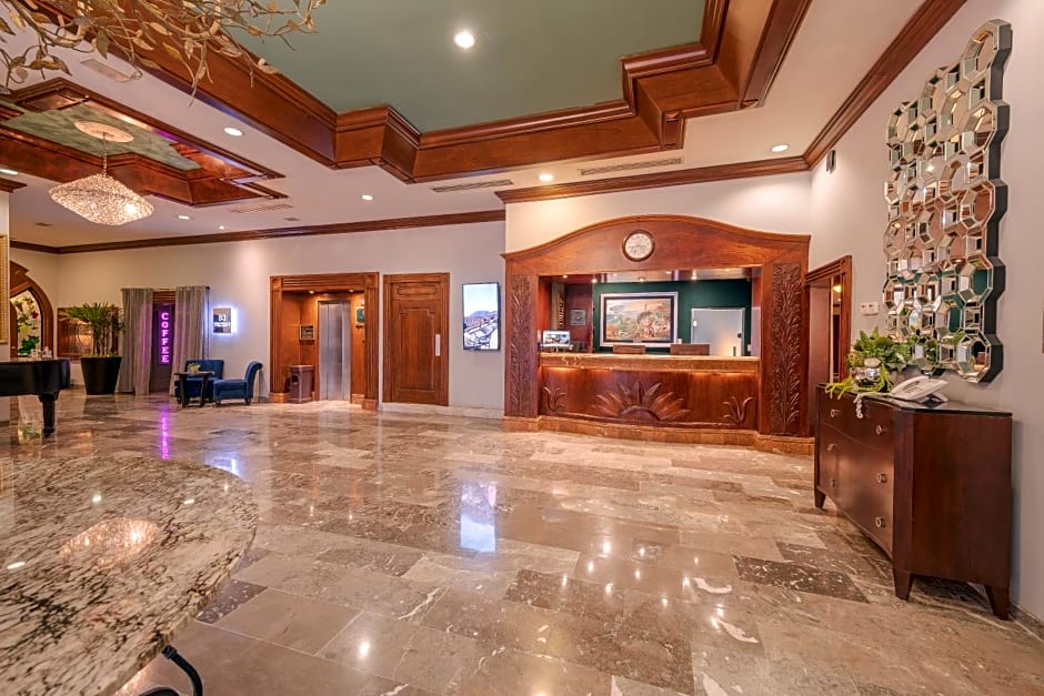 Santa Anita Hotel