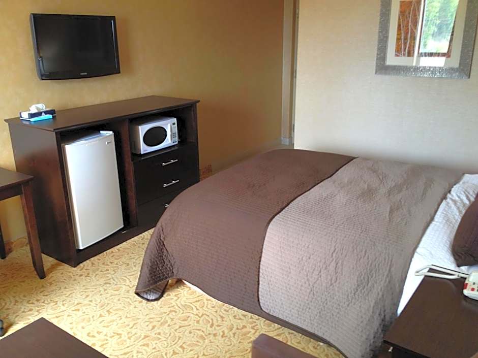 Mississauga Gate Inn