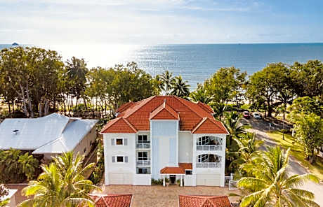 Villa Beach Palm Cove
