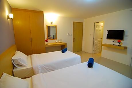 Twin Room with Balcony