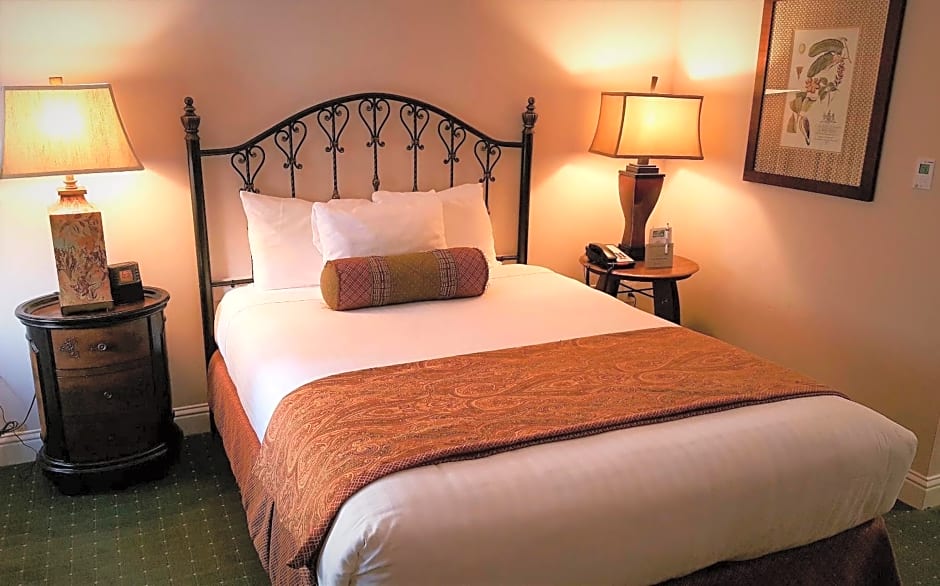 The Monterey Hotel