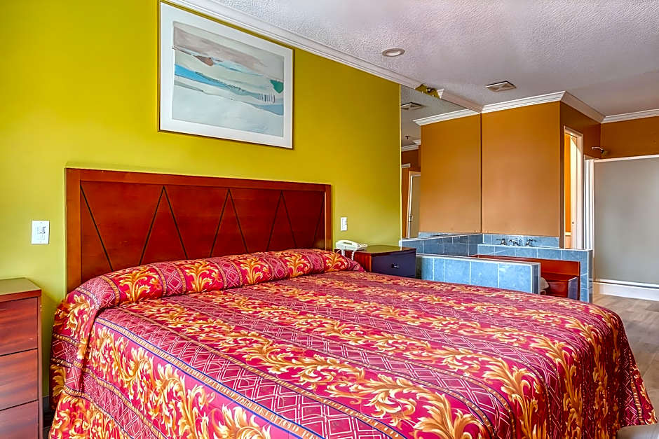 Heritage Inn And Suites – Corona, CA