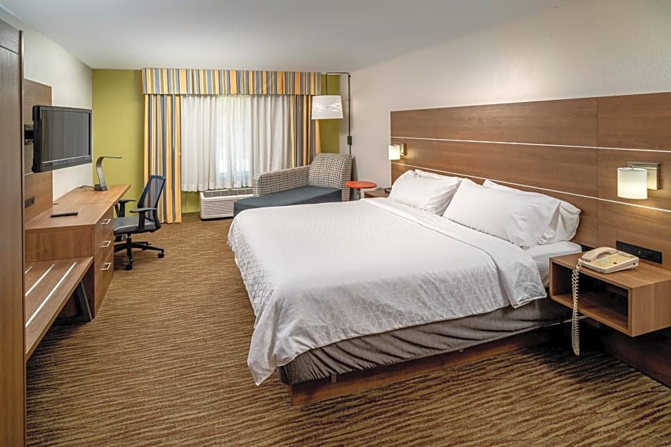 Holiday Inn Express and Suites Pikeville By IHG