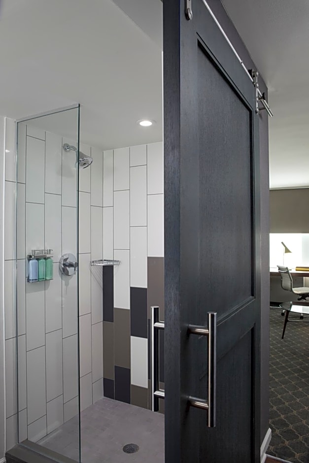 The Fifty Sonesta Hotel New York
