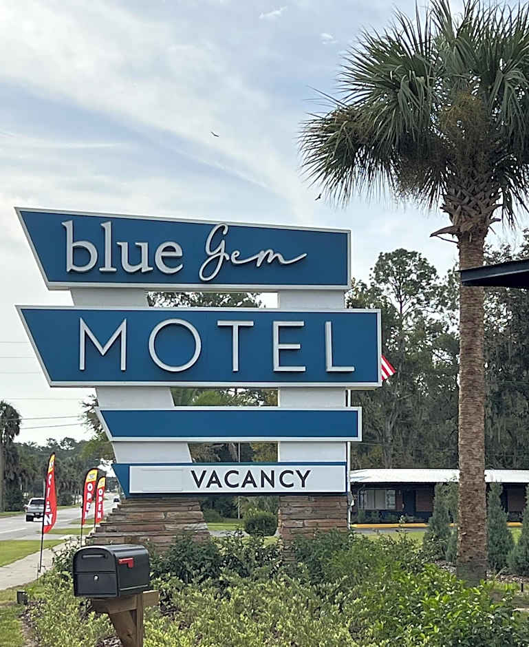 BlueGem Motel