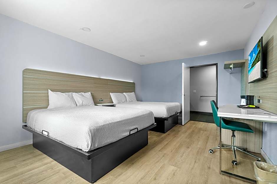 Travelodge by Wyndham Fairplex Pomona