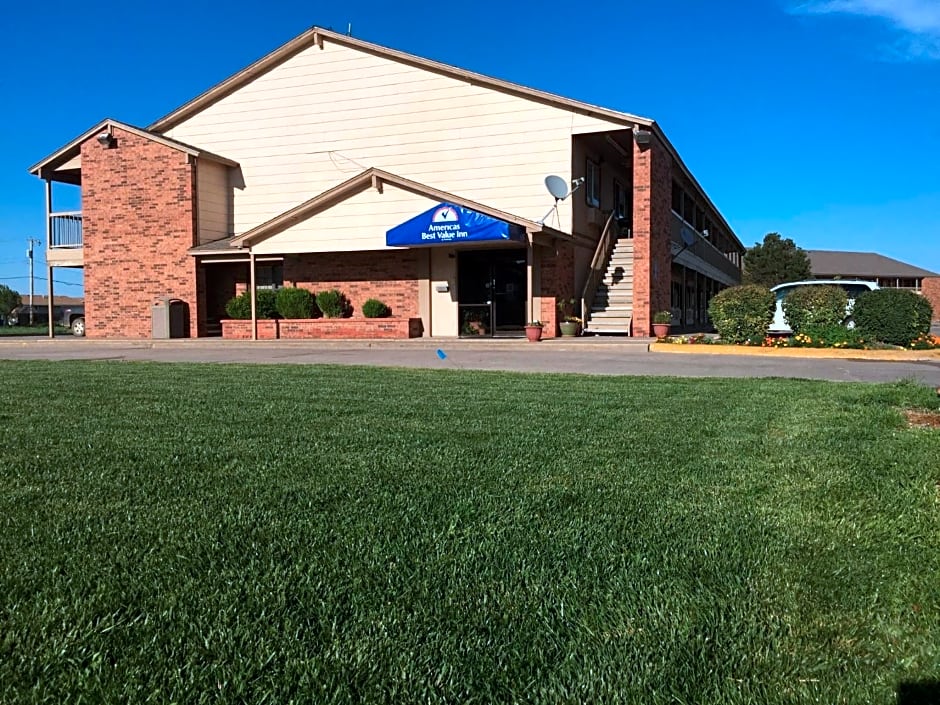 Americas Best Value Inn - Garden City