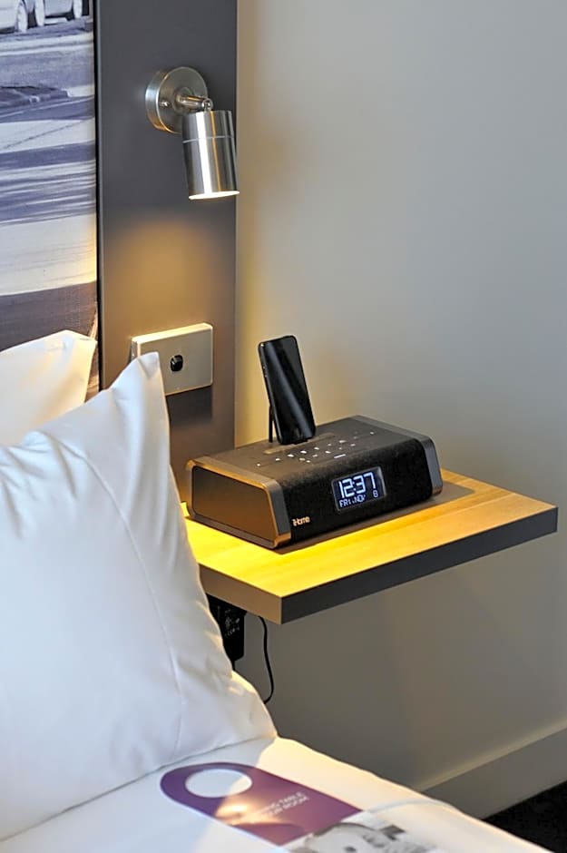 Mercure Melbourne Therry Street