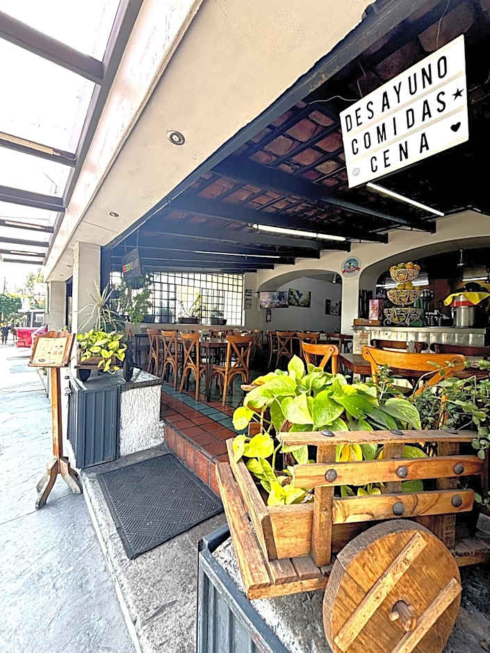 Hotel Arboledas Expo