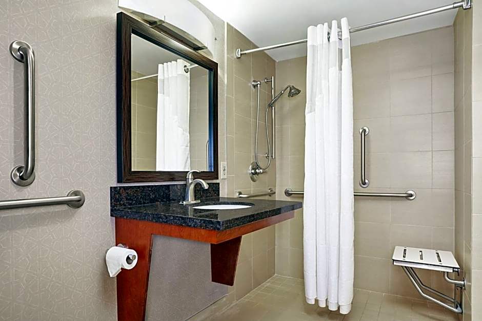 Holiday Inn Express Hotels- Hampton By IHG
