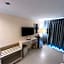 Silk Road Hotel