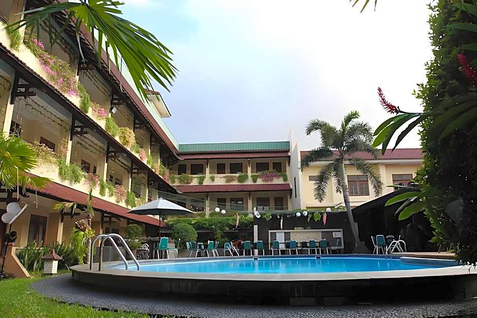 Cakra Kembang Hotel Yogyakarta