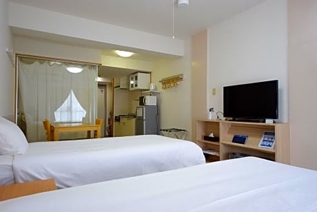 Economy Twin Room
