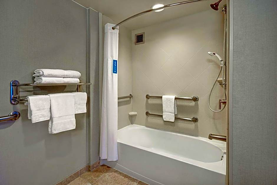 Hampton Inn By Hilton Suites Alexandria Old Town Area South
