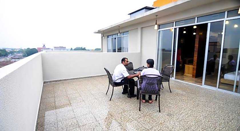 Mornington Hotel Sitiawan