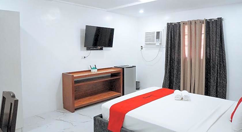RedDoorz at La Casa Guesthouse former RedDoorz at Tamarind Street Angeles City