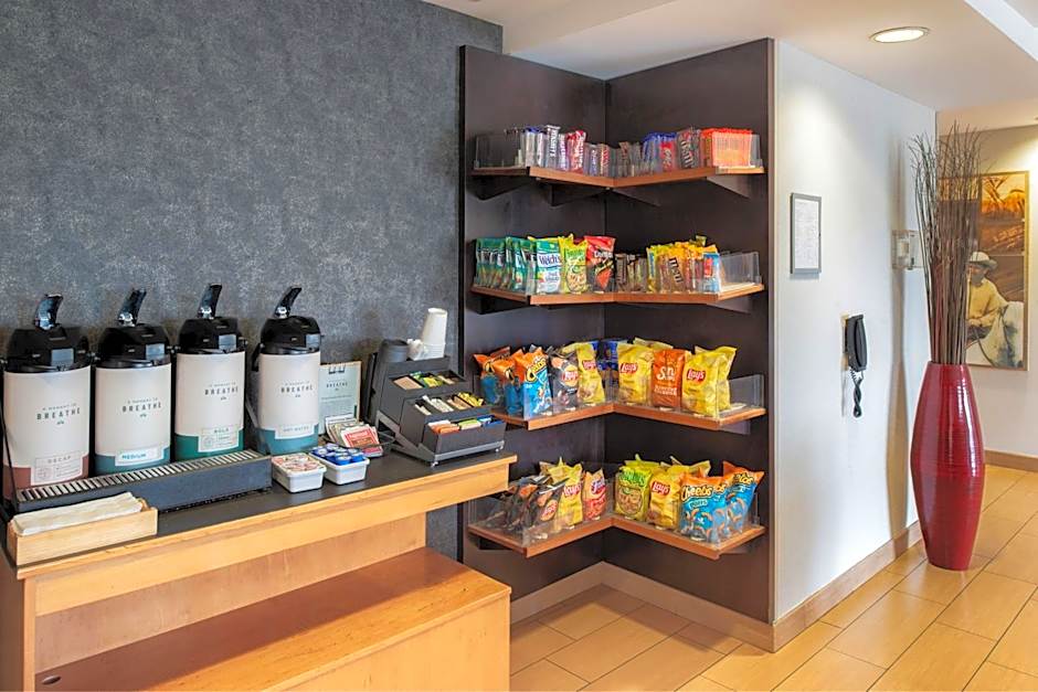 Fairfield Inn & Suites by Marriott Dayton Troy