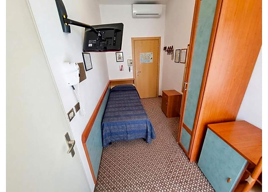 Hotel Conti