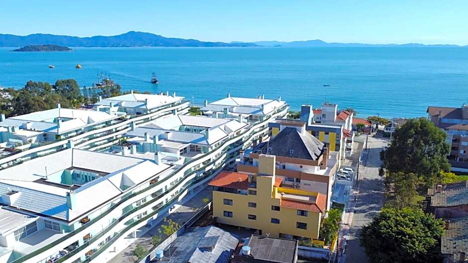 Regina Del Mare Residence Apartamentos completos para até 05 pessoas a 50 metros da praia