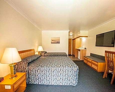 Deluxe Twin Room with One Queen Bed and One Single Bed - Non-Smoking