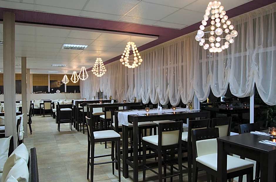 Tropics Hotel - Ultra All Inclusive