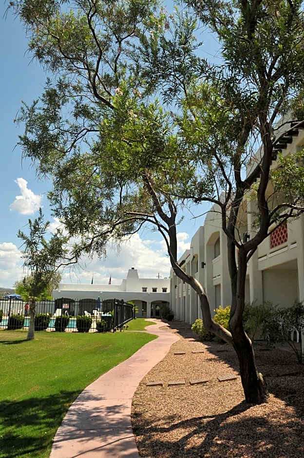 Los Viajeros Inn