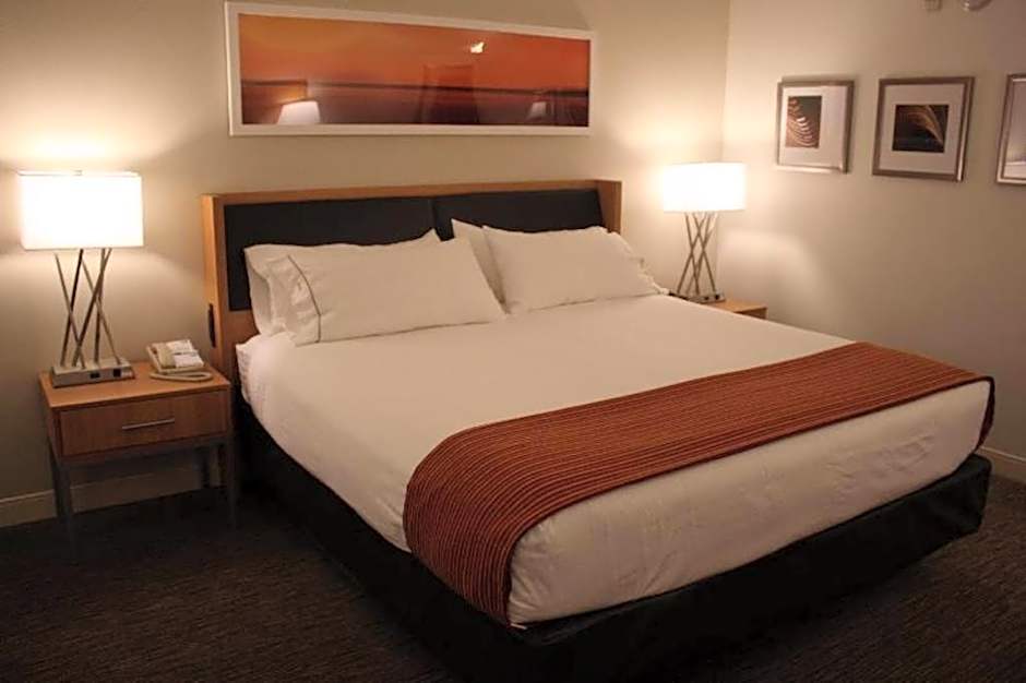 Holiday Inn Express Munising-Lakeview Hotel By IHG