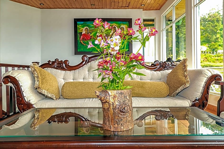 Oak-Ray Summer Hill Breeze Hotel