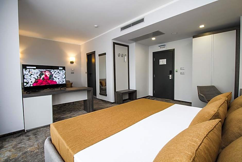 Best Western PLUS Premium Inn