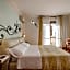 Lola Piccolo Hotel e Appartamenti
